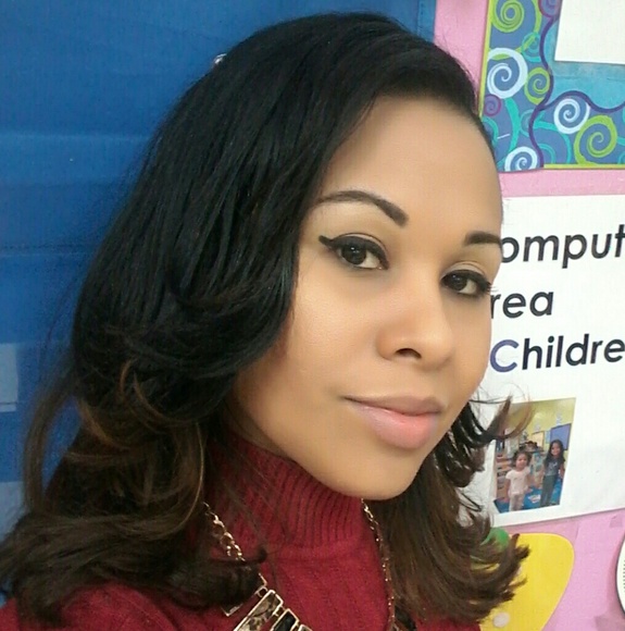 Meet your Posher, Elizabeth - Picture 1 of 1